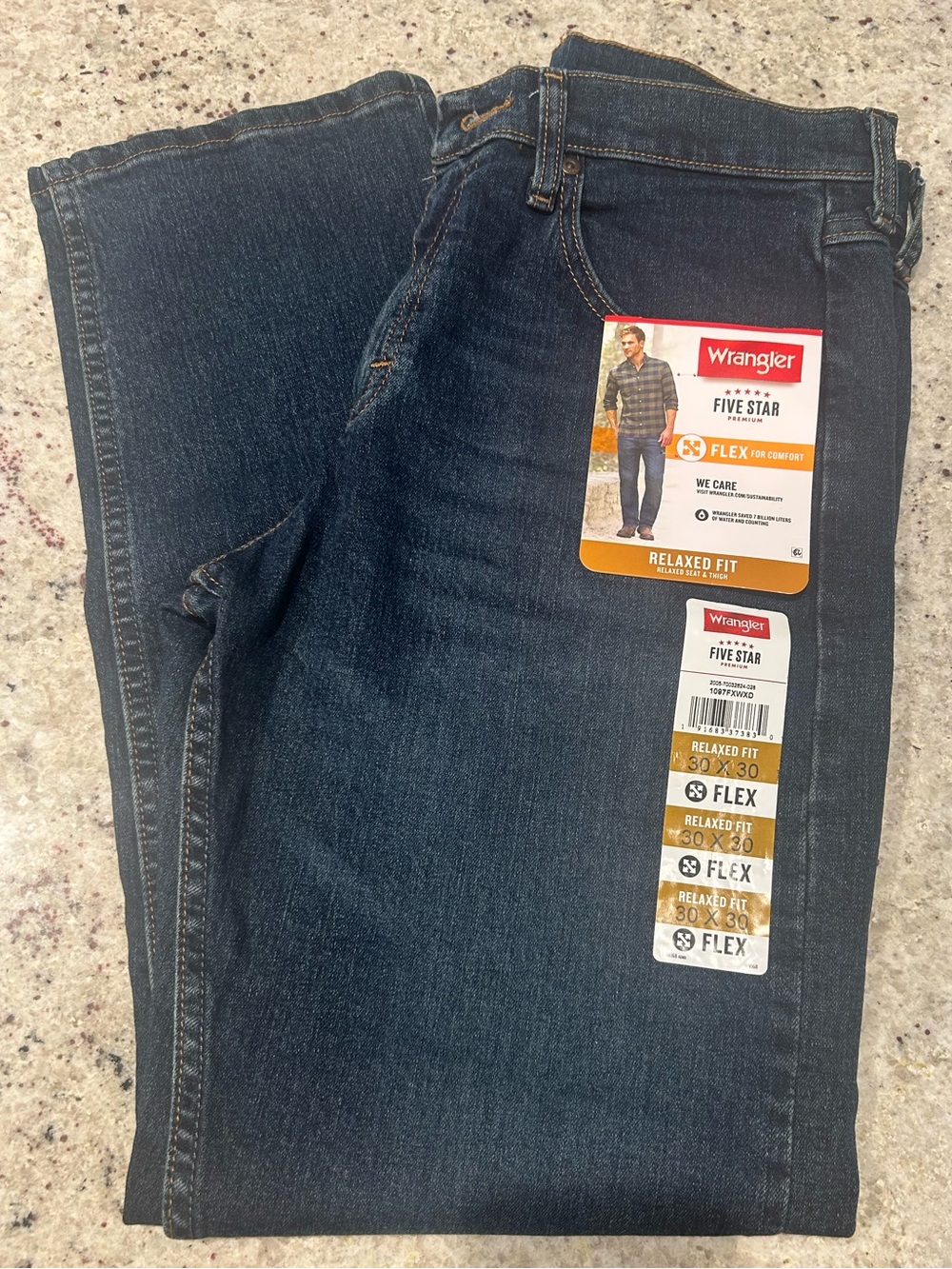 Wrangler Relaxed Fit Jeans - Dark Blue
